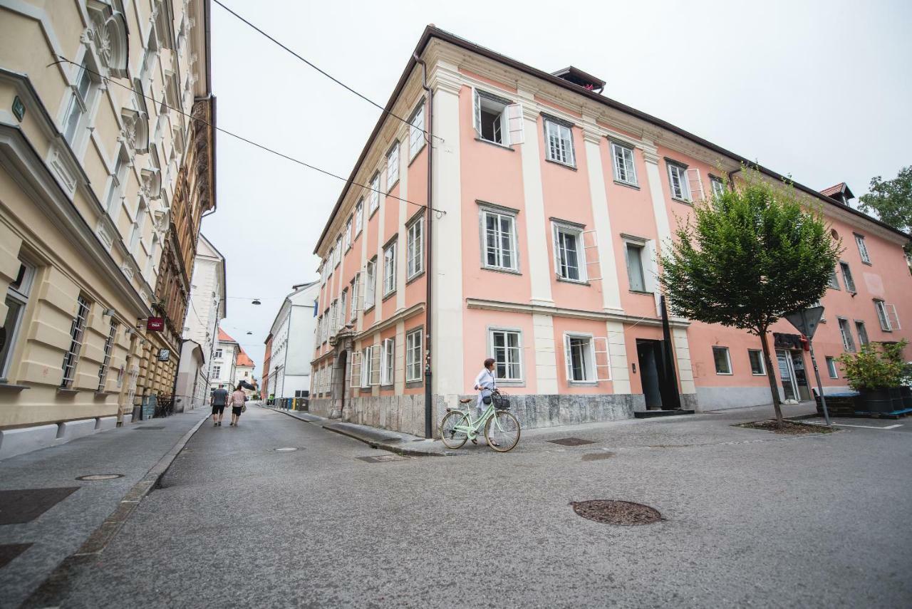 Feel Ljubljana Centre Apartment Exterior photo